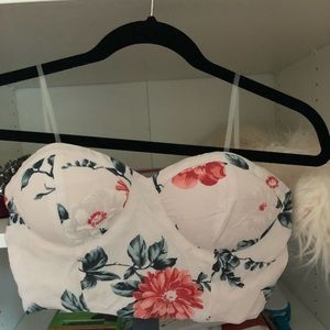 American Eagle Crop Top